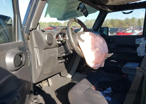 2007 Jeep Wrangler Unlimited Sahara из США, поврежденный, VIN 1J4GA59137L211796